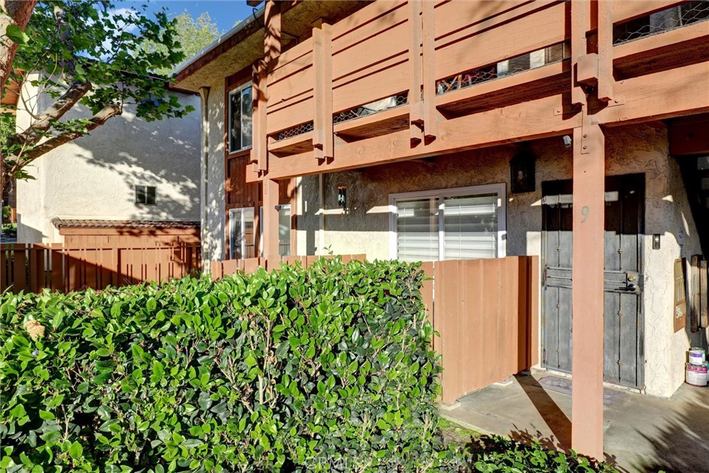 3723 Country Club Drive 9