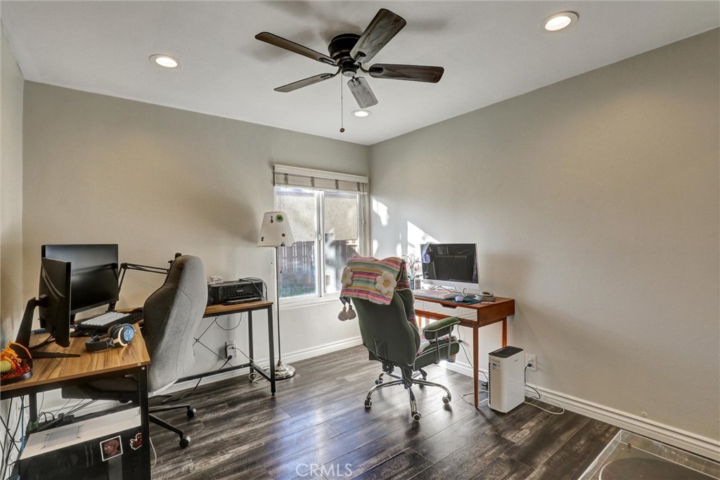 3723 Country Club Drive 9