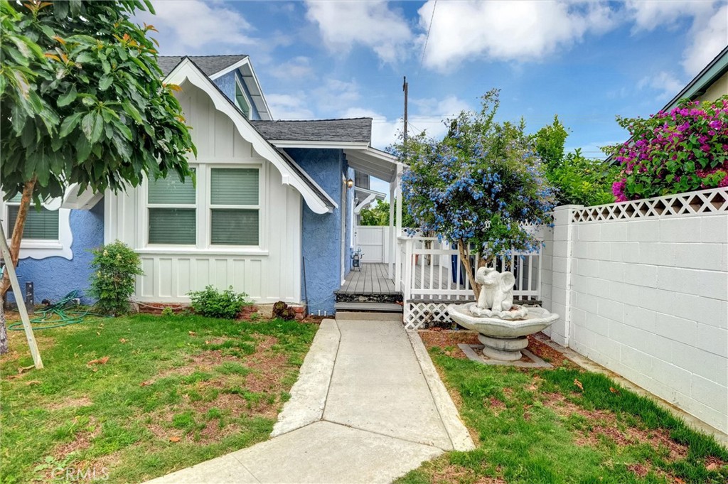 7570 El Chaco Drive
