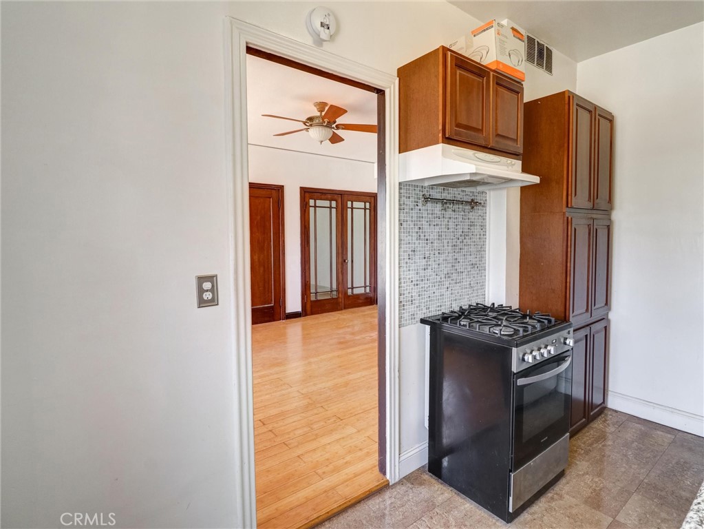 1030 East Ocean Boulevard 403