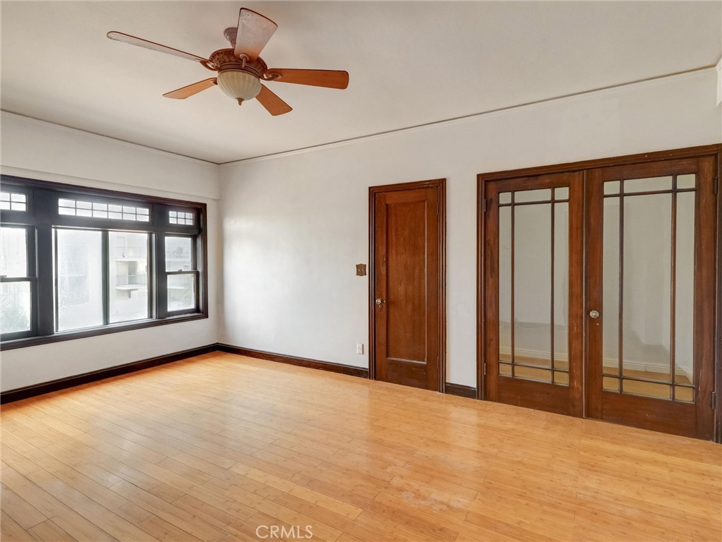 1030 East Ocean Boulevard 403