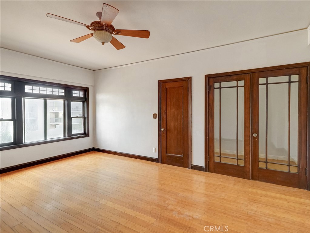 1030 East Ocean Boulevard 403