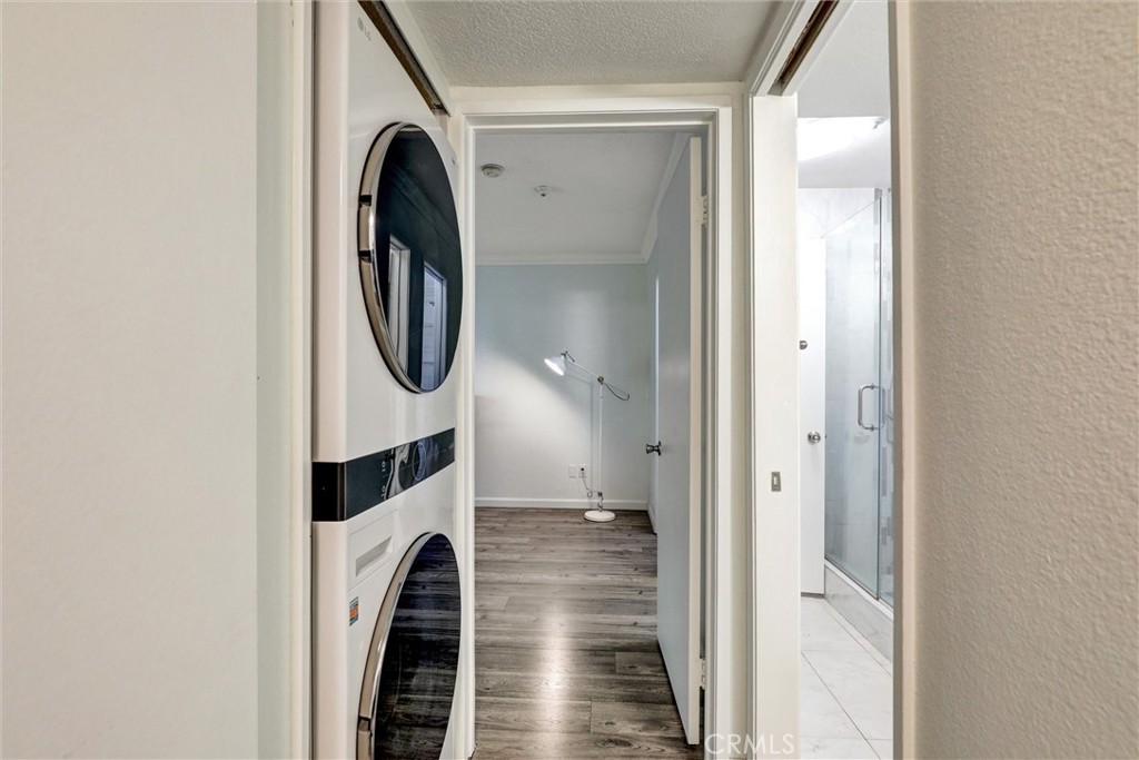 550 Orange Ave 212