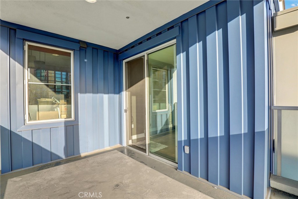 150 The Promenade North 409