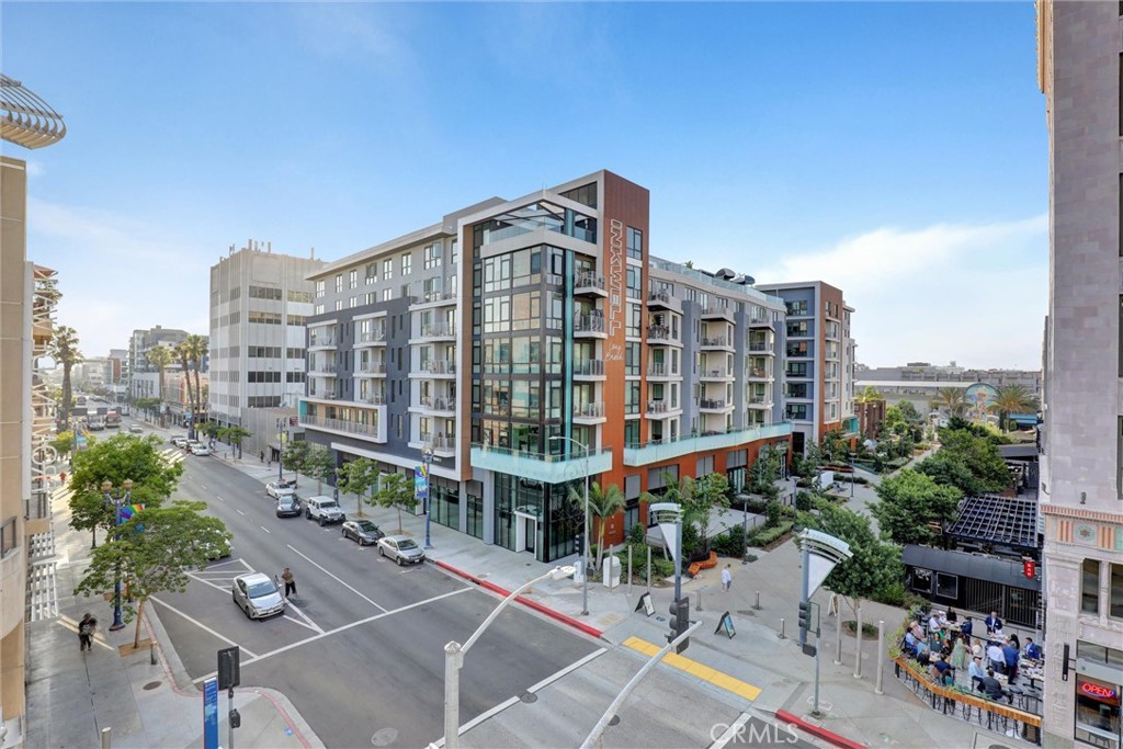 150 The Promenade North 409