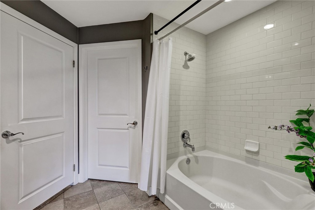 150 The Promenade North 409