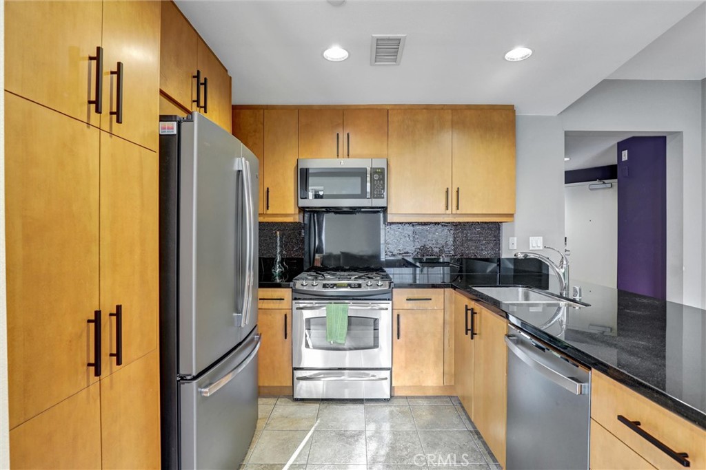 150 The Promenade North 409