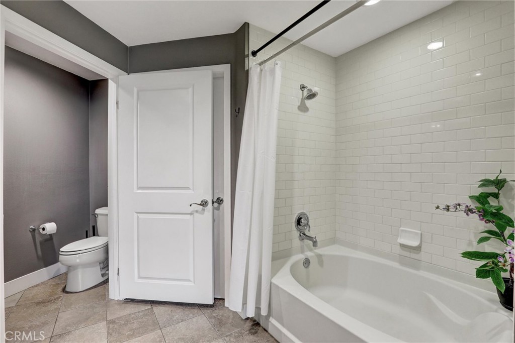 150 The Promenade North 409