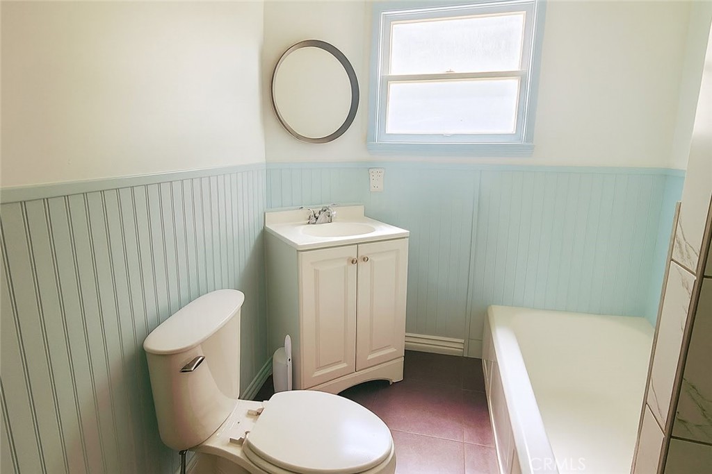 4522 Saint Elmo Drive