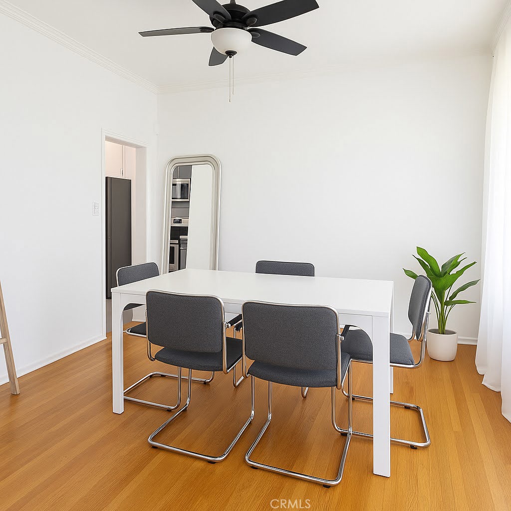 4522 Saint Elmo Drive