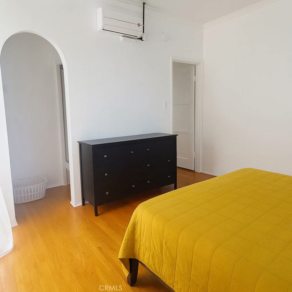 4522 Saint Elmo Drive