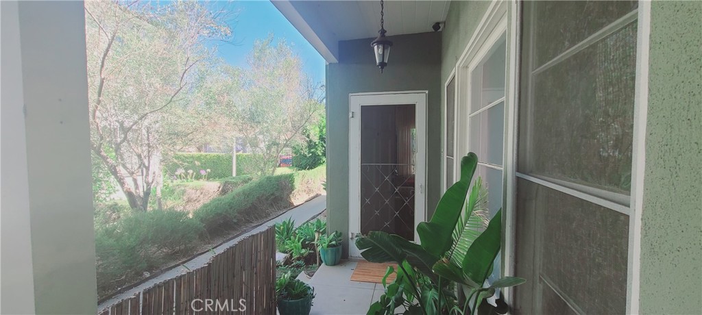 4522 Saint Elmo Drive