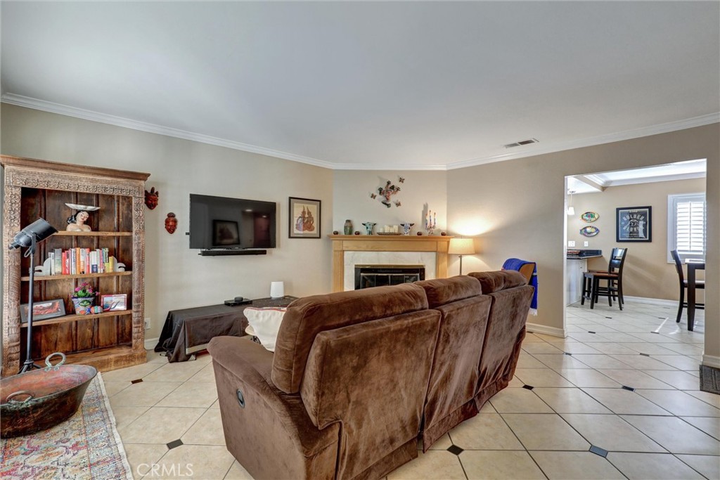 2254 Gaviota Avenue 29