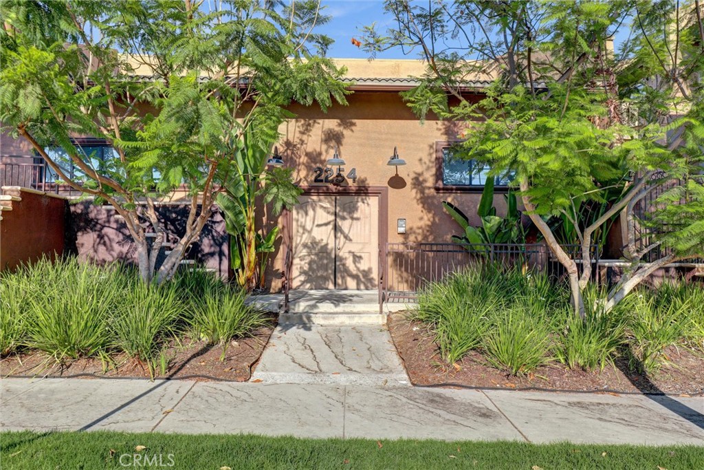 2254 Gaviota Avenue 29