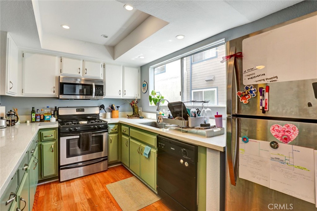 533 Walnut Avenue 7