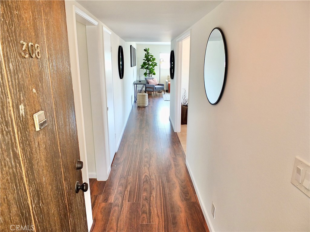 3933 N Virginia Road 308