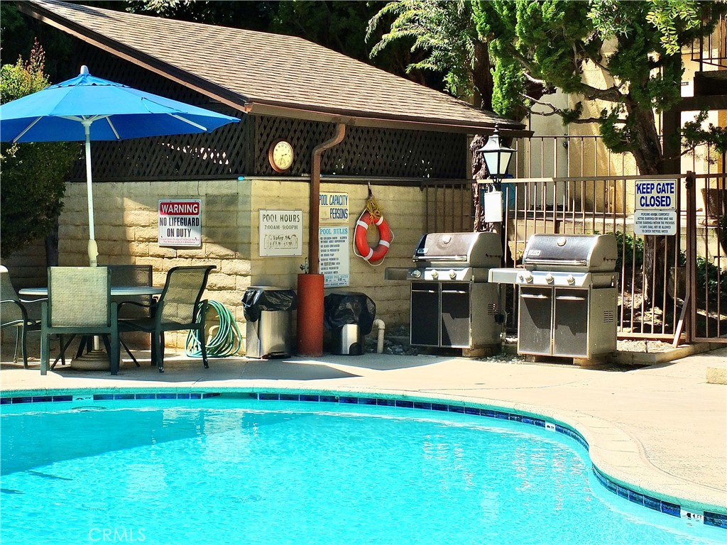 3933 N Virginia Road 308