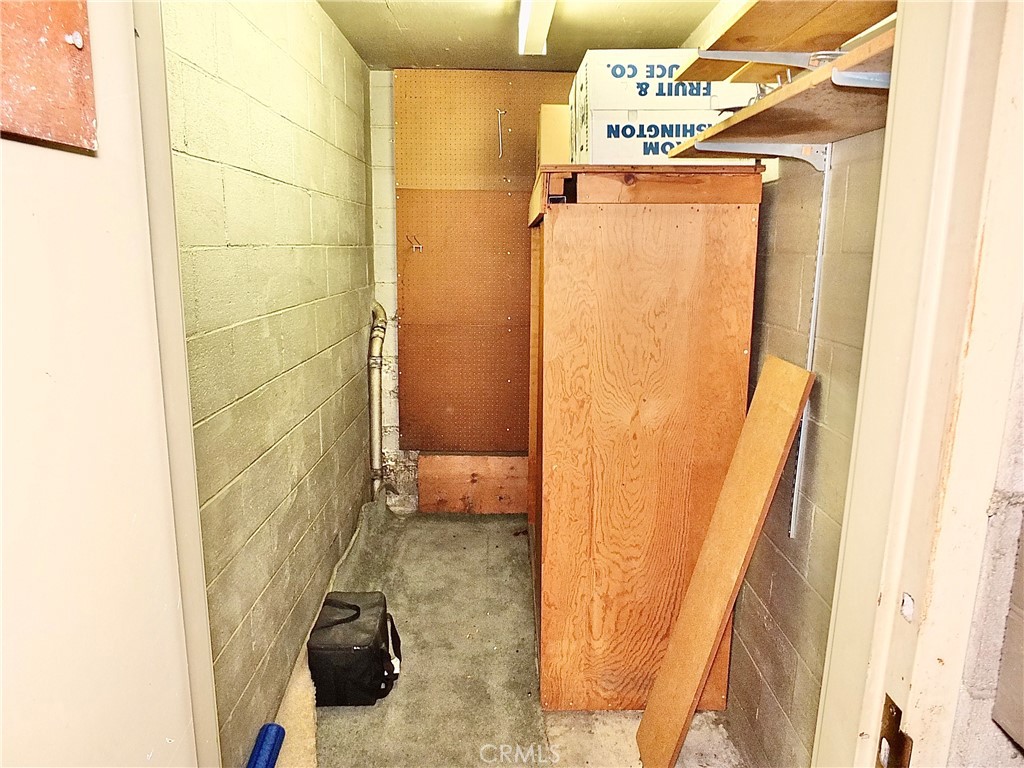 3933 N Virginia Road 308