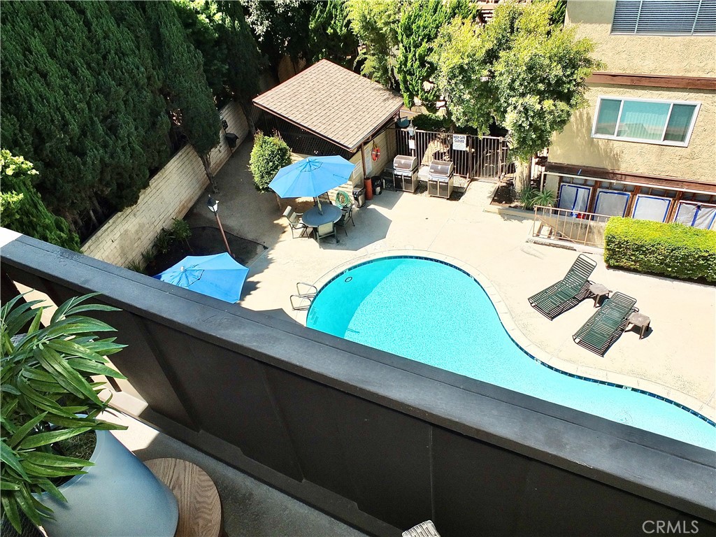 3933 N Virginia Road 308