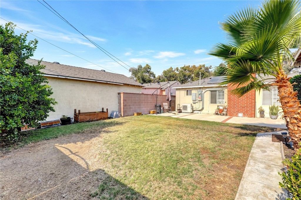 10337 Garfield Ave