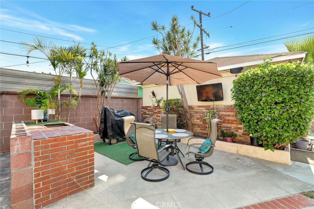 10337 Garfield Ave