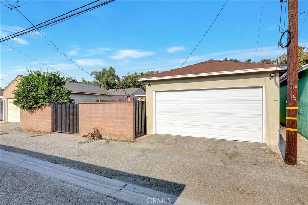 10337 Garfield Ave
