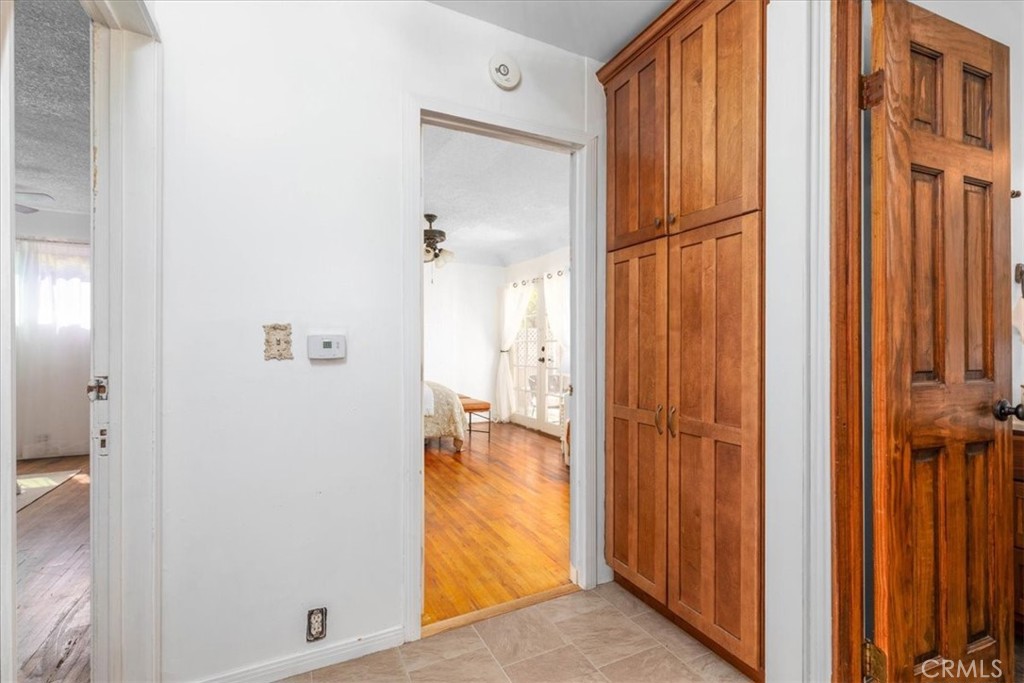 5907 Ibbetson Avenue