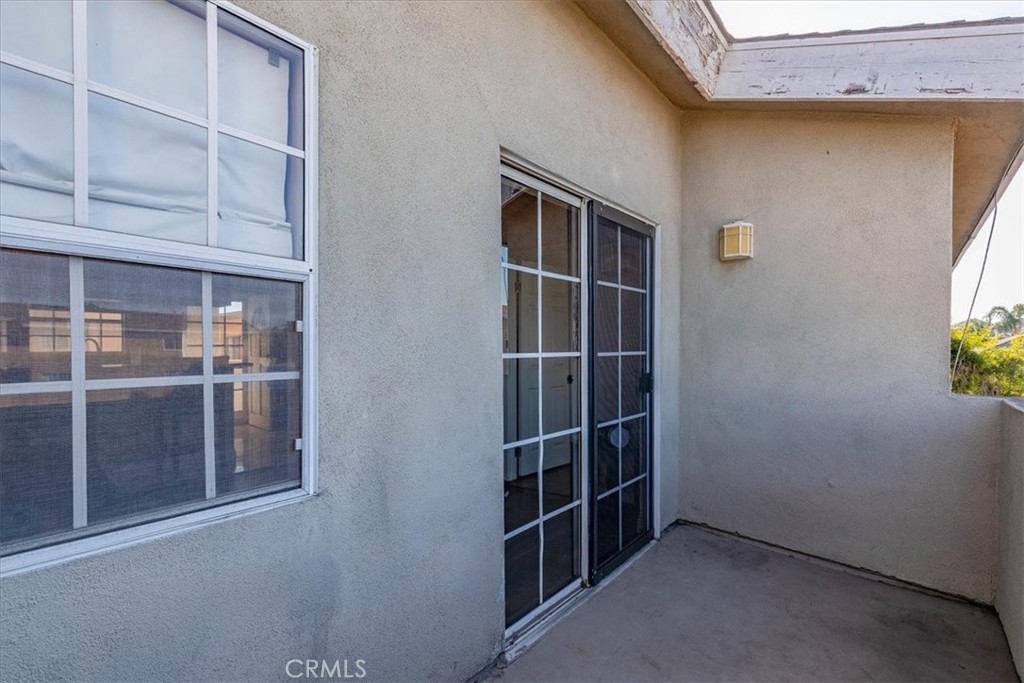 1201 1201 Belmont Avenue 303