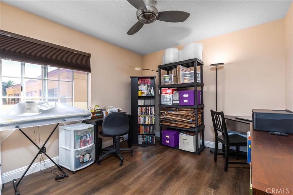 1201 1201 Belmont Avenue 303