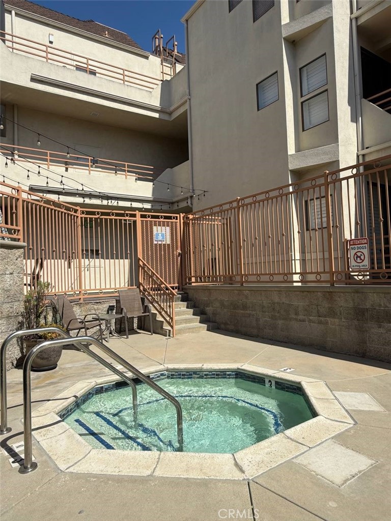 3913 N North Virginia Road 203