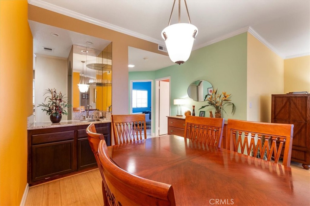 3913 N North Virginia Road 203