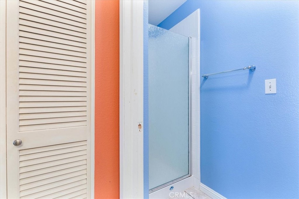 3913 N North Virginia Road 203