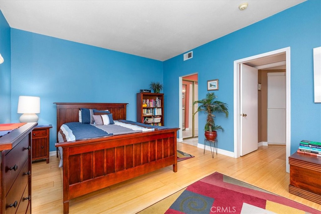 3913 N North Virginia Road 203