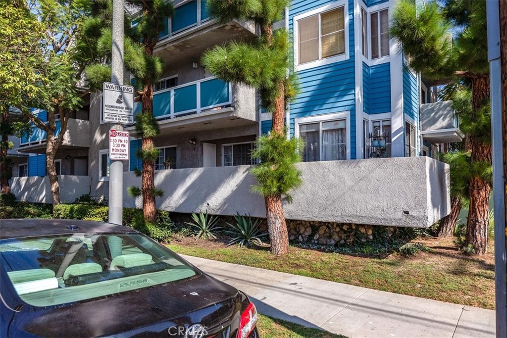 1200 Gaviota Avenue Avenue 116