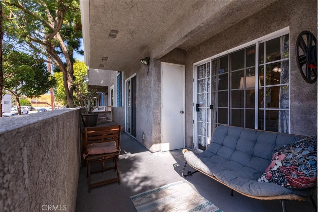 1200 Gaviota Avenue Avenue 116