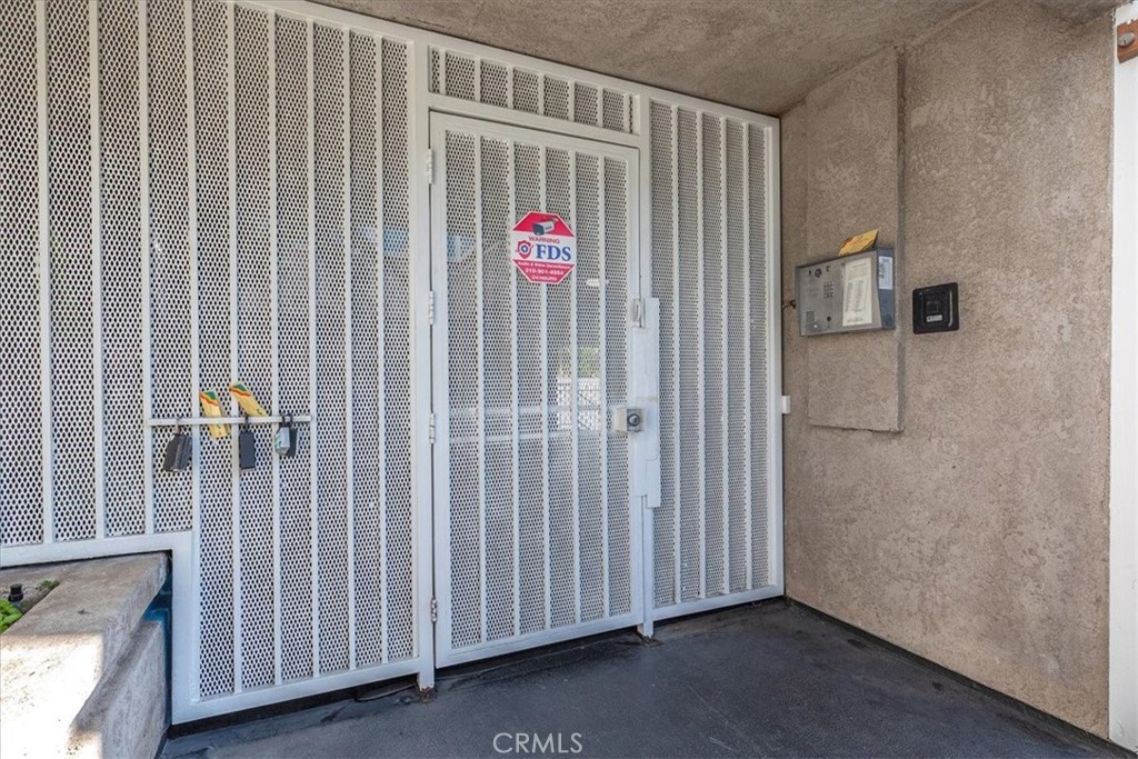 1200 Gaviota Avenue Avenue 116