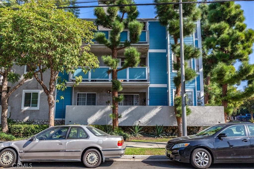 1200 Gaviota Avenue Avenue 116