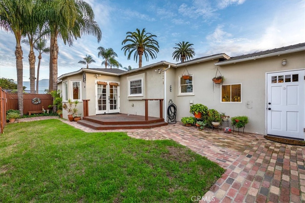 2289 Golden Avenue Avenue