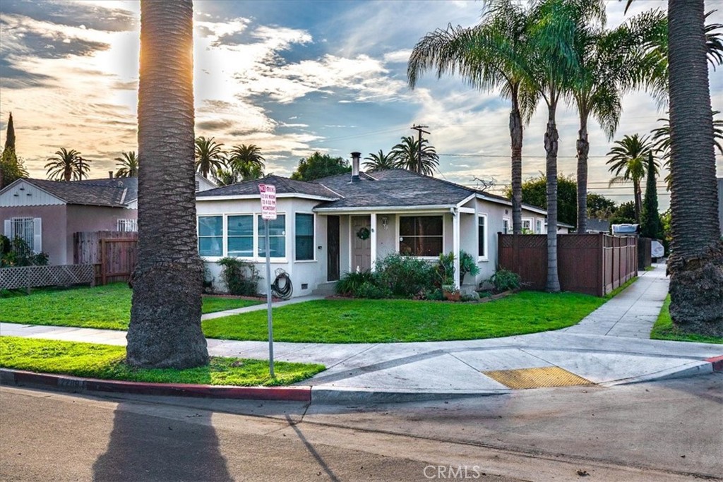 2289 Golden Avenue Avenue