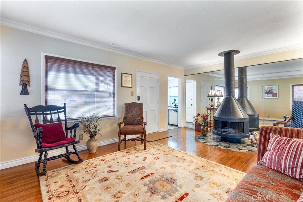 2289 Golden Avenue Avenue