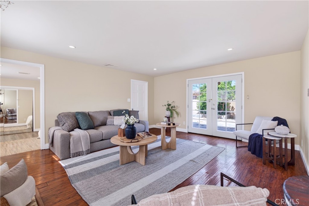 6127 Adenmoor Avenue