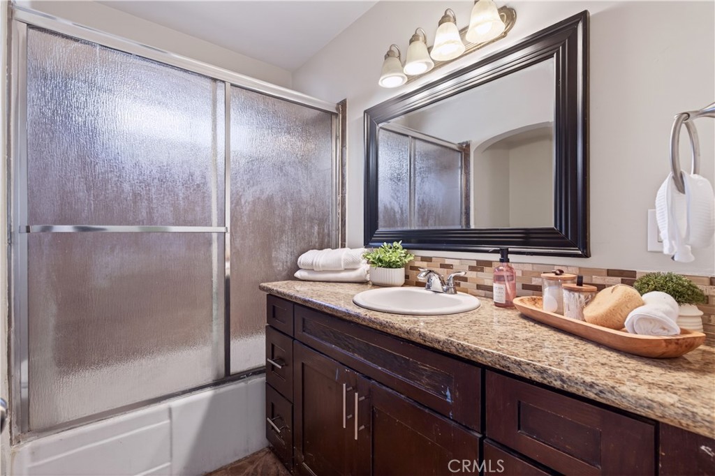 6127 Adenmoor Avenue