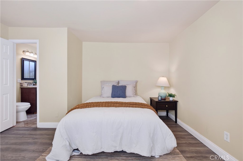 6127 Adenmoor Avenue