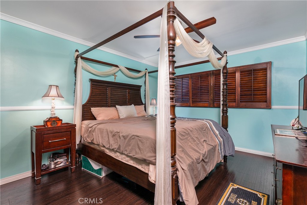 1273 E Appleton St 3