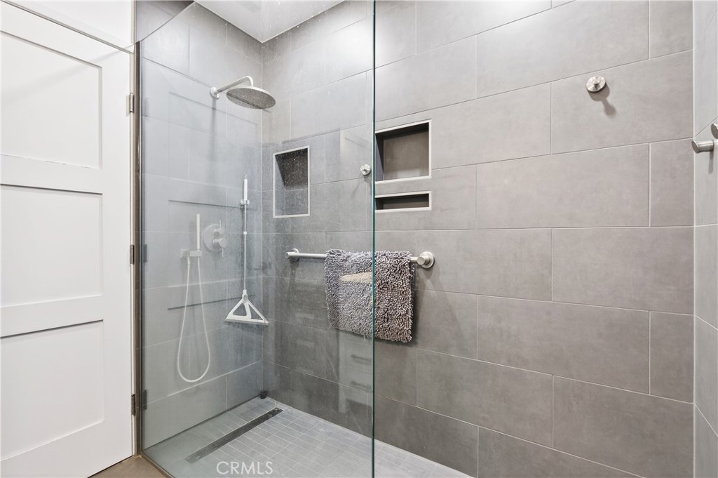 3202 Eckleson Street