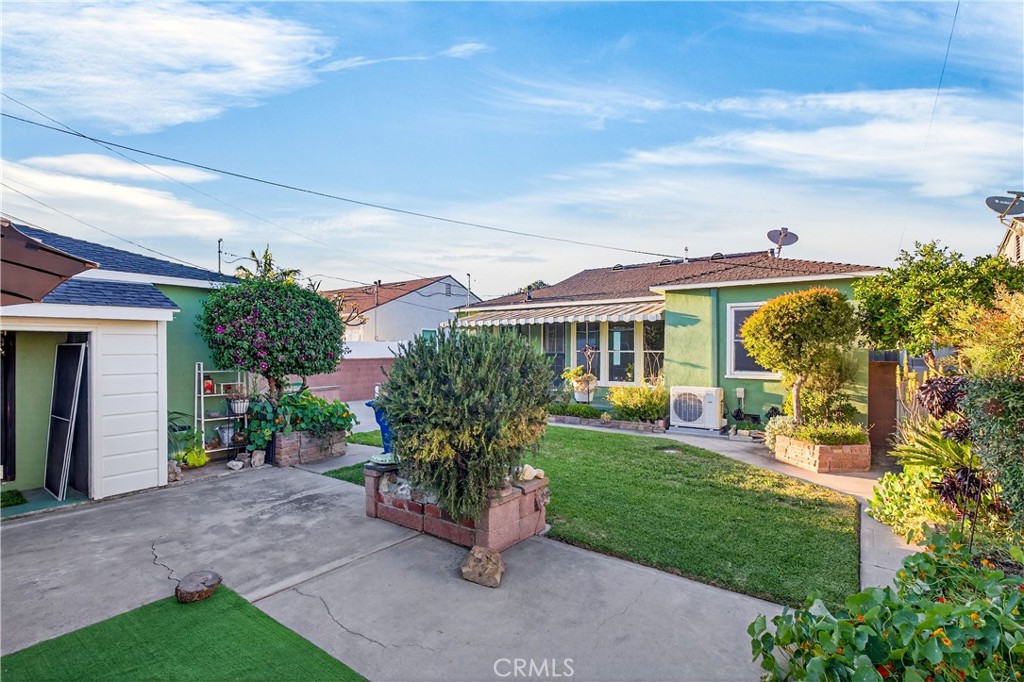 3202 Eckleson Street