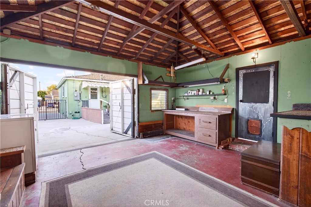 3202 Eckleson Street