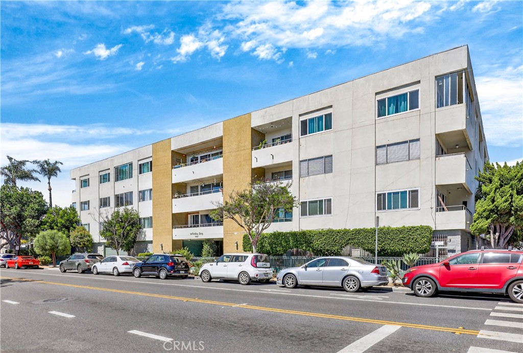 1187 East 3rd Street 305