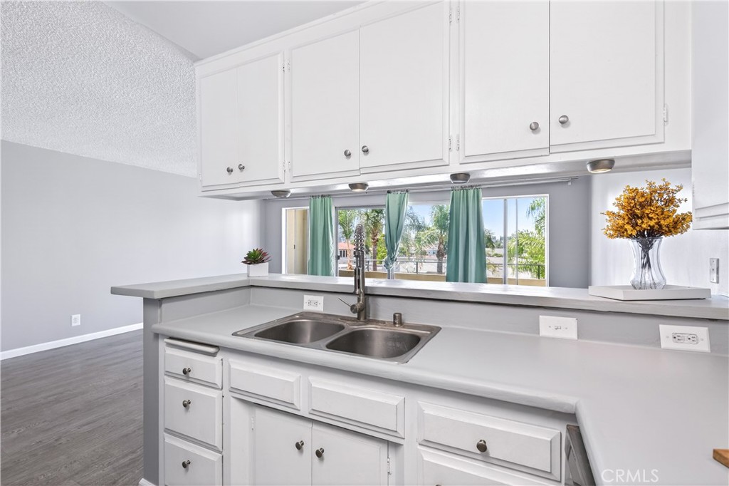 1187 East 3rd Street 305