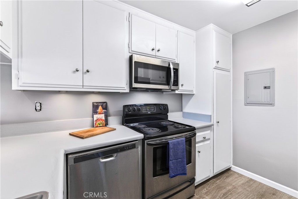 1187 East 3rd Street 305